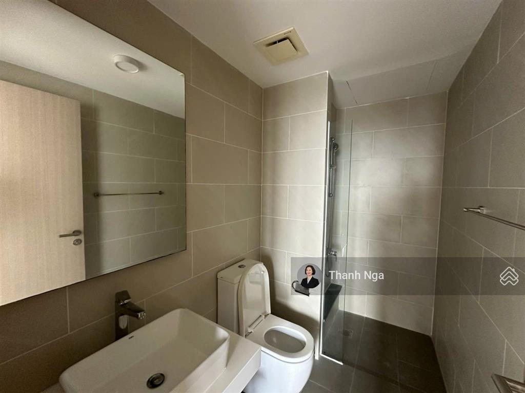 Palm heights căn 2pn, tầng cao view sông đẹp giá tốt