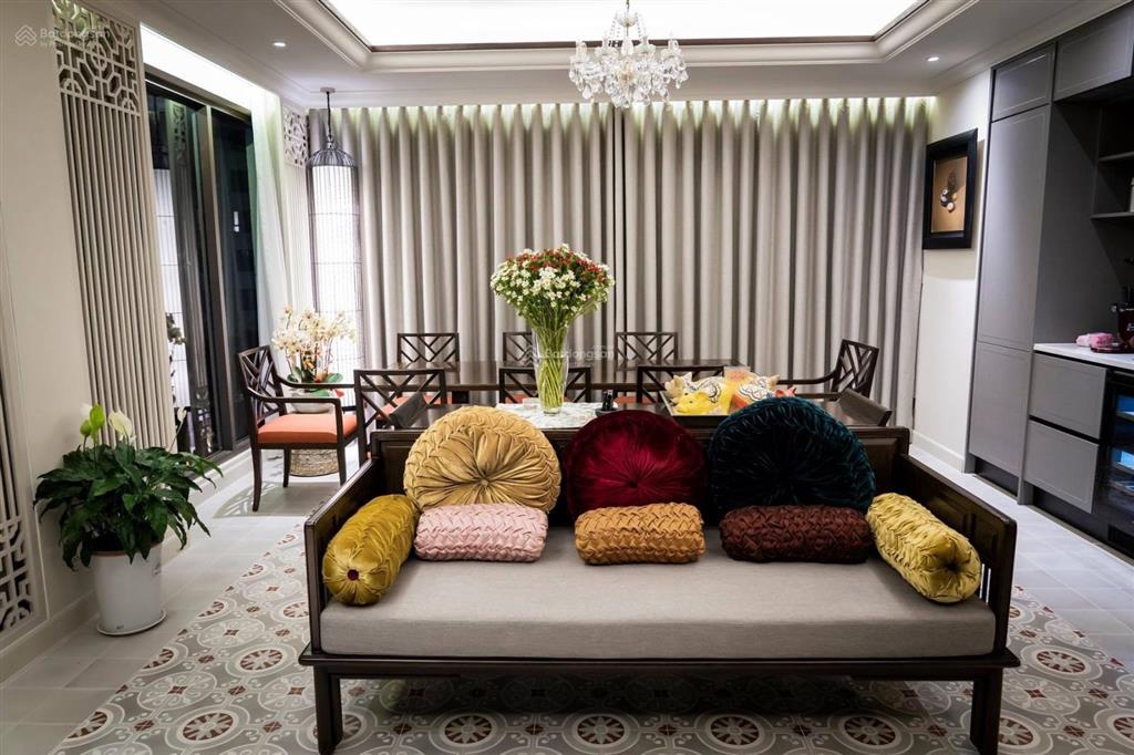 Chốt ngay căn hộ đảo kim cương 3pn, diện tích lớn, view sân vườn và sông sg, giá tốt