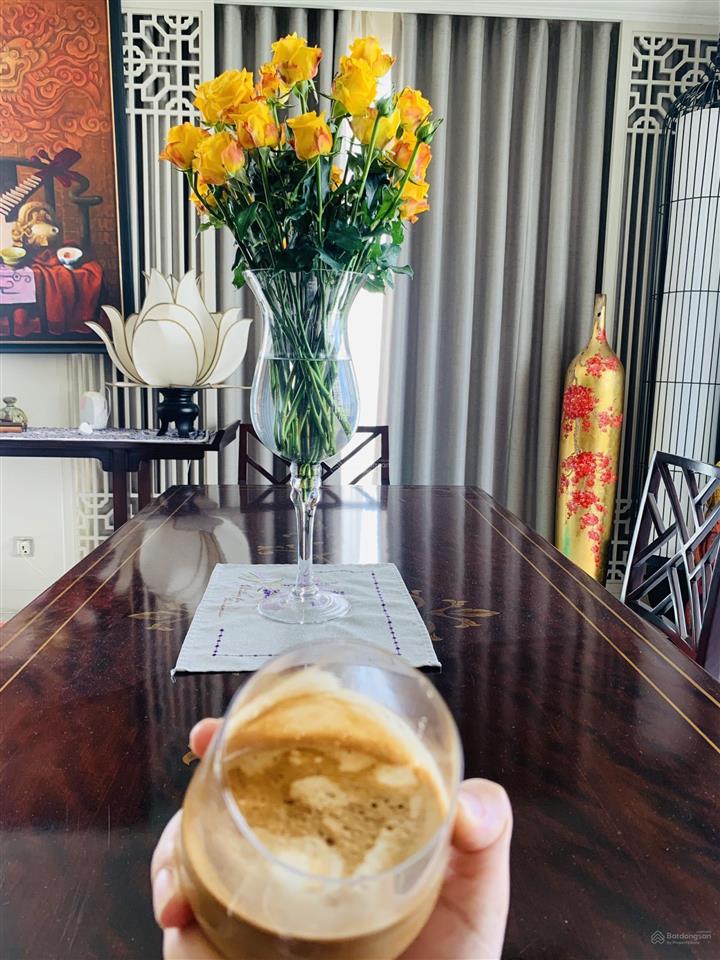 Chốt ngay căn hộ đảo kim cương 3pn, diện tích lớn, view sân vườn và sông sg, giá tốt