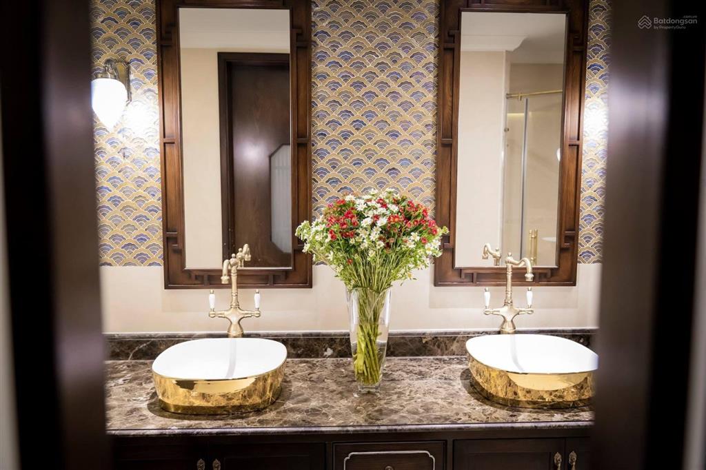 Chốt ngay căn hộ đảo kim cương 3pn, diện tích lớn, view sân vườn và sông sg, giá tốt