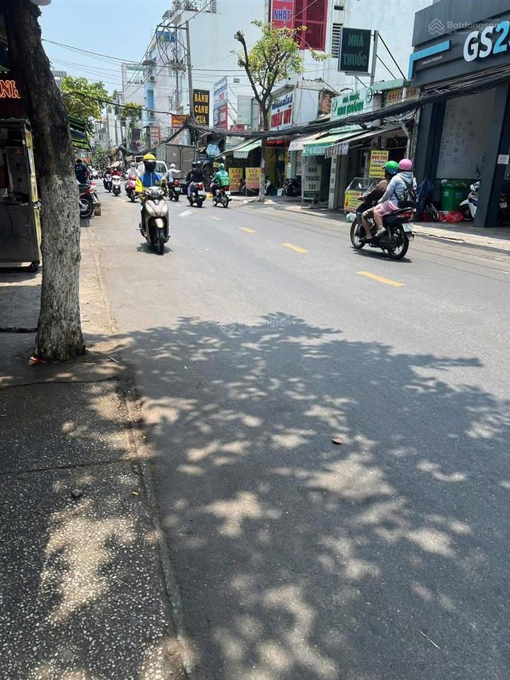 Q4 nhà đẹp 4 tầng btct. kdc dân trí cao không quy hoạch. 33m² sổ, 3pn hẻm 3.5m thông chỉ 4.5 đ
