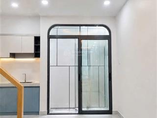 Q4 nhà mới, hậu tài lộc, 2 tầng btct, không qh, lộ giới 27m2, sổ full, hoàn công, chỉ 3.099 tỷ tl