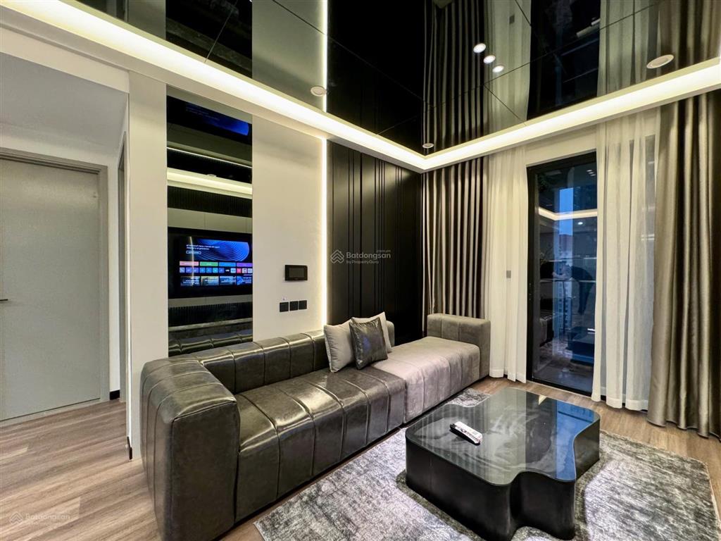 Em có 2 căn 83m2 2pn  2wc tại chung cư 6th element cần bán gấp full nội thất giá nhỉnh 9 tỷ