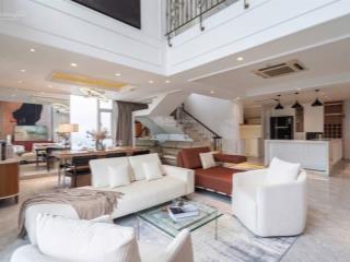 Bán căn hộ 4pn penhouse chung cư ngoại giao đoàn n01t1 diện tích 226m2 full đồ cao cấp