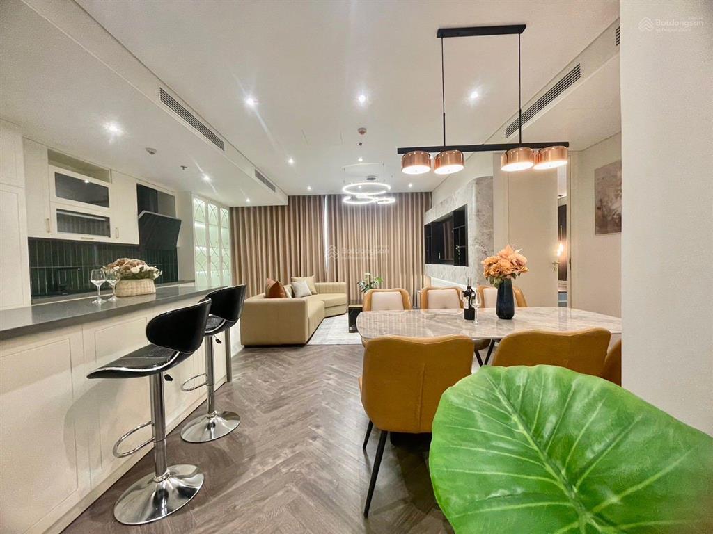 Bán căn góc 2pn2wc chung cư 6th element diện tích 87m2 full đồ cao cấp giá 10tỷ