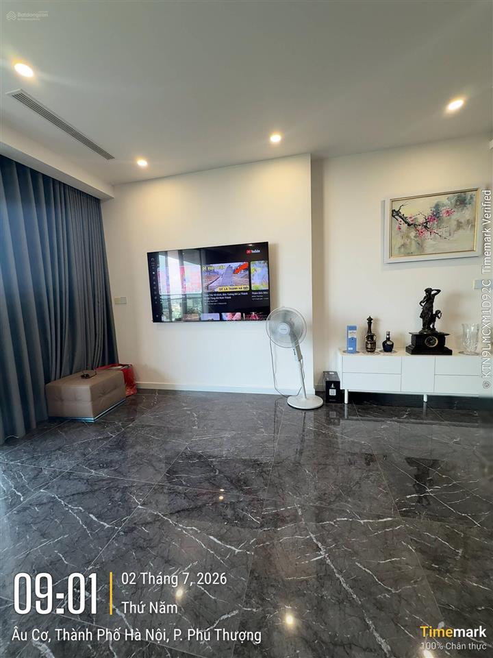 Cần cho thuê căn hộ 2pn chung cư sunshine golden river 128m2 full nội thất giá 23tr/th