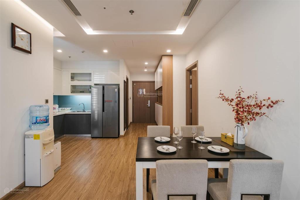 Cho thuê căn hộ 2pn chung cư green stars full nội thất hoặc đồ cơ bản, diện tích 66m2, giá 11tr