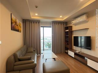 Em cho thuê căn hộ 2pn2wc chung cư kosmo tây hồ 84m full nội thất view hồ tây giá 16tr
