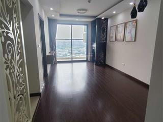 Chính chủ bán căn 2pn duy nhất đang bán. tầng trung. 68m2. 2pn2vs đồ cơ bản. cửa đb ban công tn