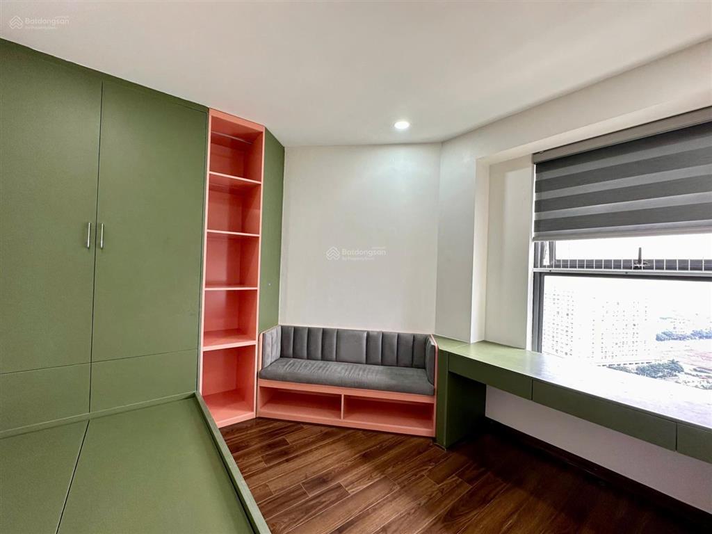 Chính chủ bán căn hoa hậu của dự án, tầng trung, căn góc, full nội thất 3pn 2vs. cửa tb ban công đn