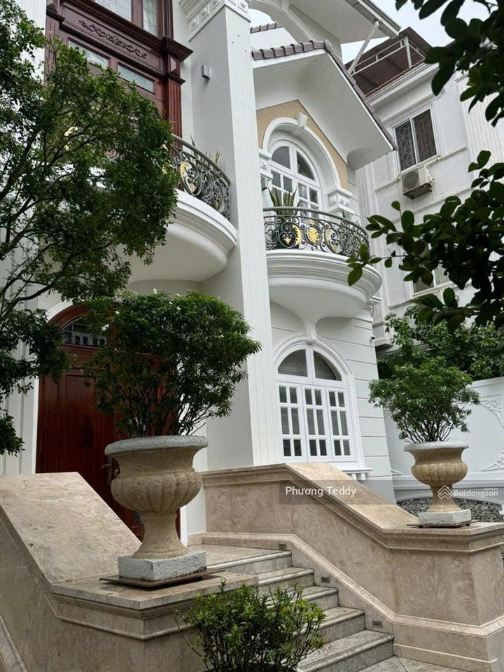Siêu đẹp  khan hiếm! bán nhà mt thái ly, thảo điền (14x26m, hầm + 3 tầng, hđt 220tr/th), giá 69 tỷ