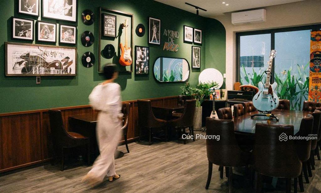 Siêu phẩm dòng tiền! bán nhà mt thảo điền, quận 2 (10 x 20m, 3 tầng, hđt 180 triệu), giá 58 tỷ