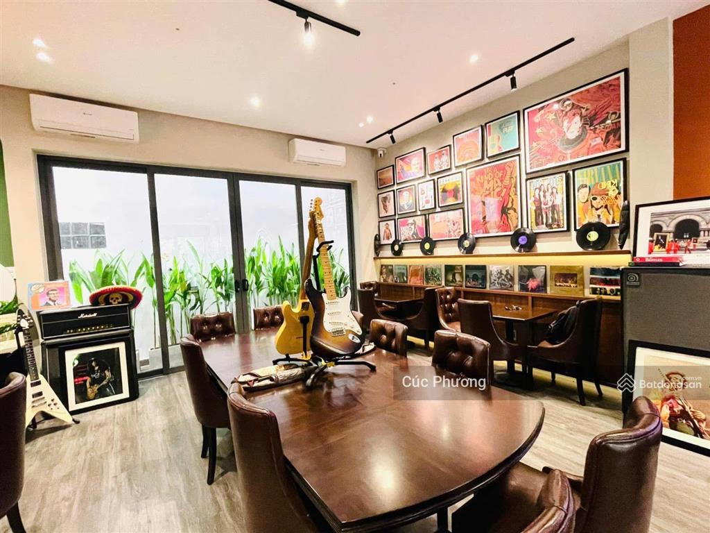 Siêu phẩm dòng tiền! bán nhà mt thảo điền, quận 2 (10 x 20m, 3 tầng, hđt 180 triệu), giá 58 tỷ