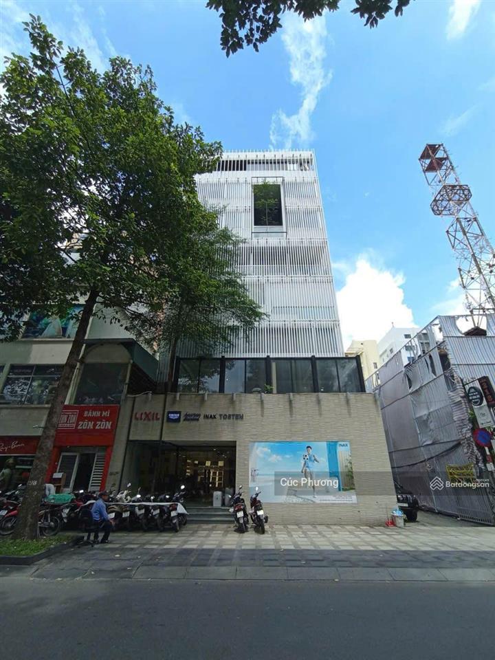 Siêu phẩm! bán nhà 2 mt cách mạng tháng 8, quận 10 (8 x 25m, 2 tầng, hđt 140 triệu), giá 38 tỷ