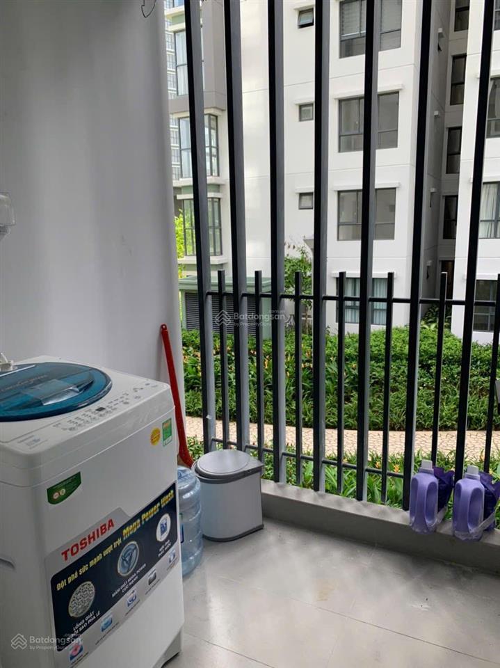 Cho thuê căn hộ 1pn ngắn hạn airbnb emerald celadon city aeon mall tân phú giá theo ngày