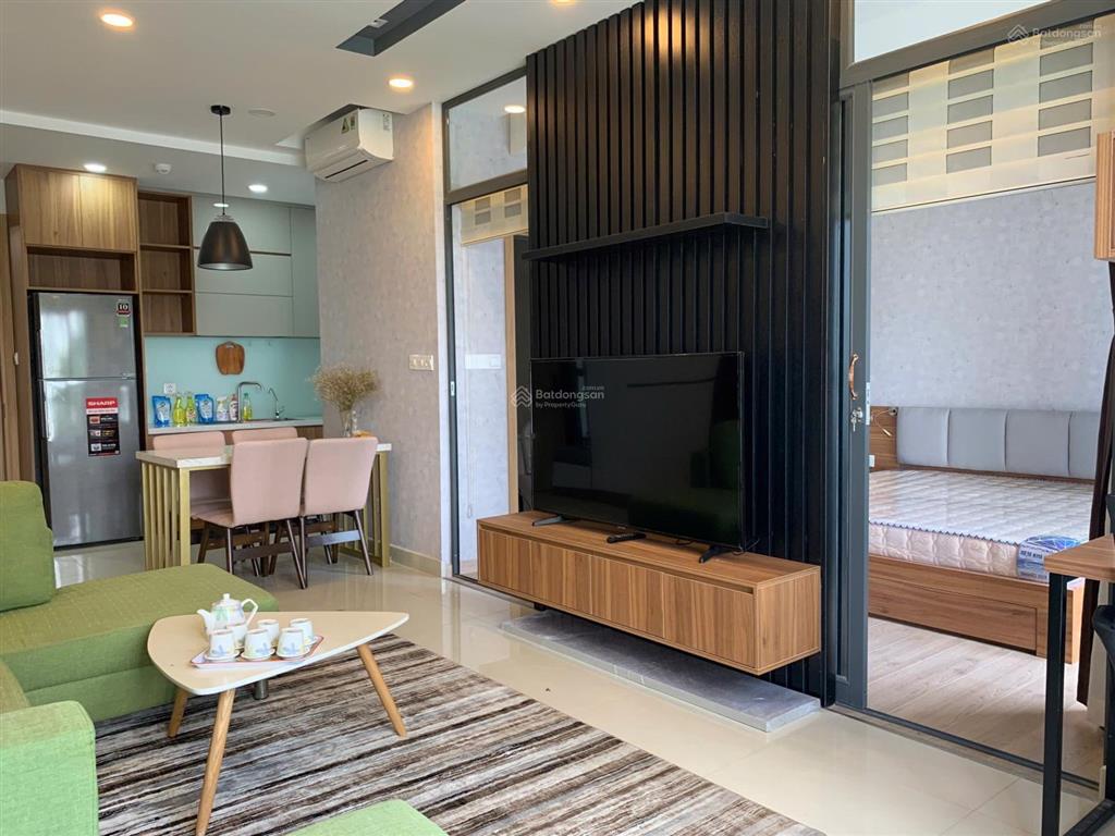 Cho thuê căn hộ 1pn ngắn hạn airbnb emerald celadon city aeon mall tân phú giá theo ngày