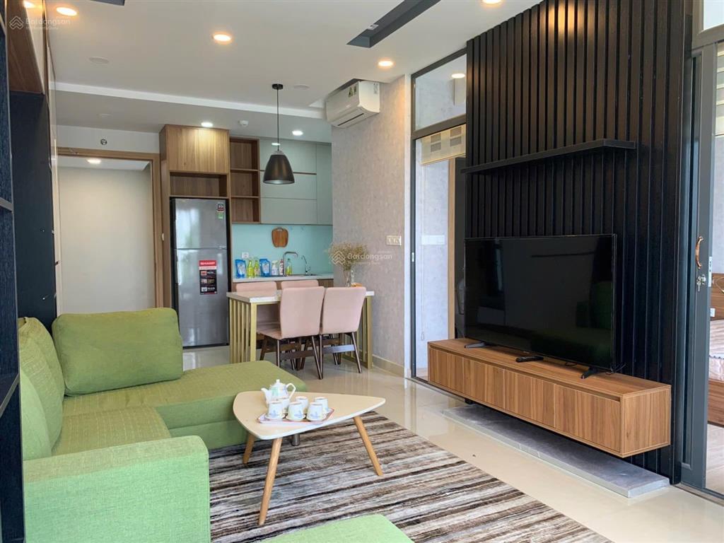 Cho thuê căn hộ 1pn ngắn hạn airbnb emerald celadon city aeon mall tân phú giá theo ngày