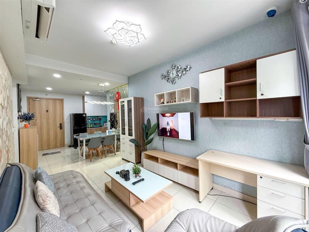 Căn hộ dịch vụ emerald  celadon city, gần sân bay tân sơn nhất, aeon mall tân phú