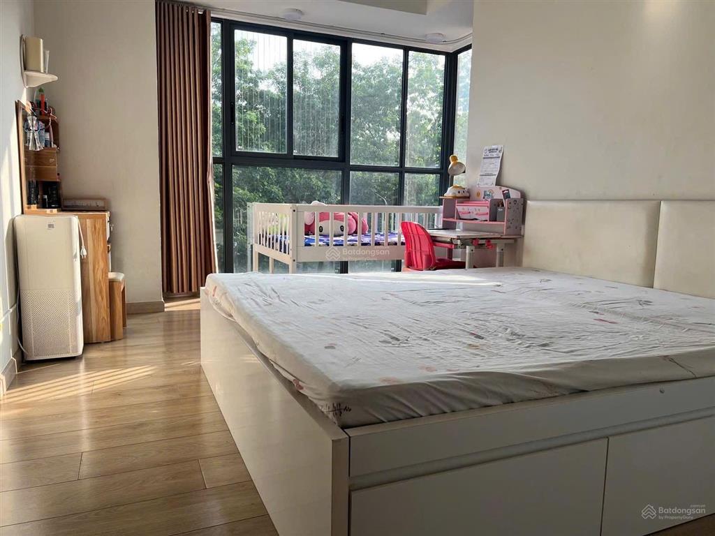 Căn hộ dịch vụ đầy đủ tiện nghi, gần sân bay, aeon mall tân phú, ở ổn định.