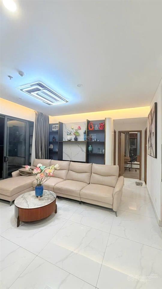 Cho thuê căn hộ dịch vụ 3pn 2wc 117m2 diamond alnata plus celadon city kèm ô xe hơi giá siêu tốt