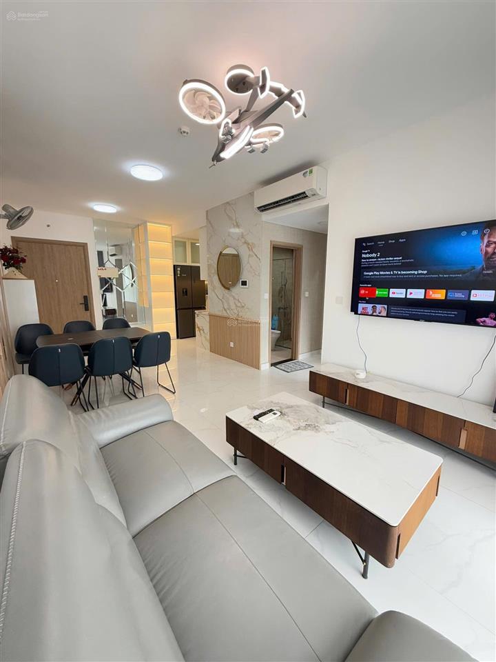 Cho thuê căn hộ dịch vụ 2pn 2wc diamond alnata celadon city