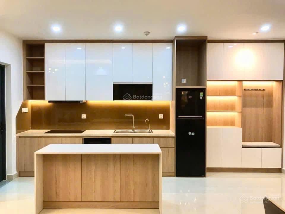 Căn hộ dịch vụ 3pn tại emerald celadon city, gần sân bay giá tốt