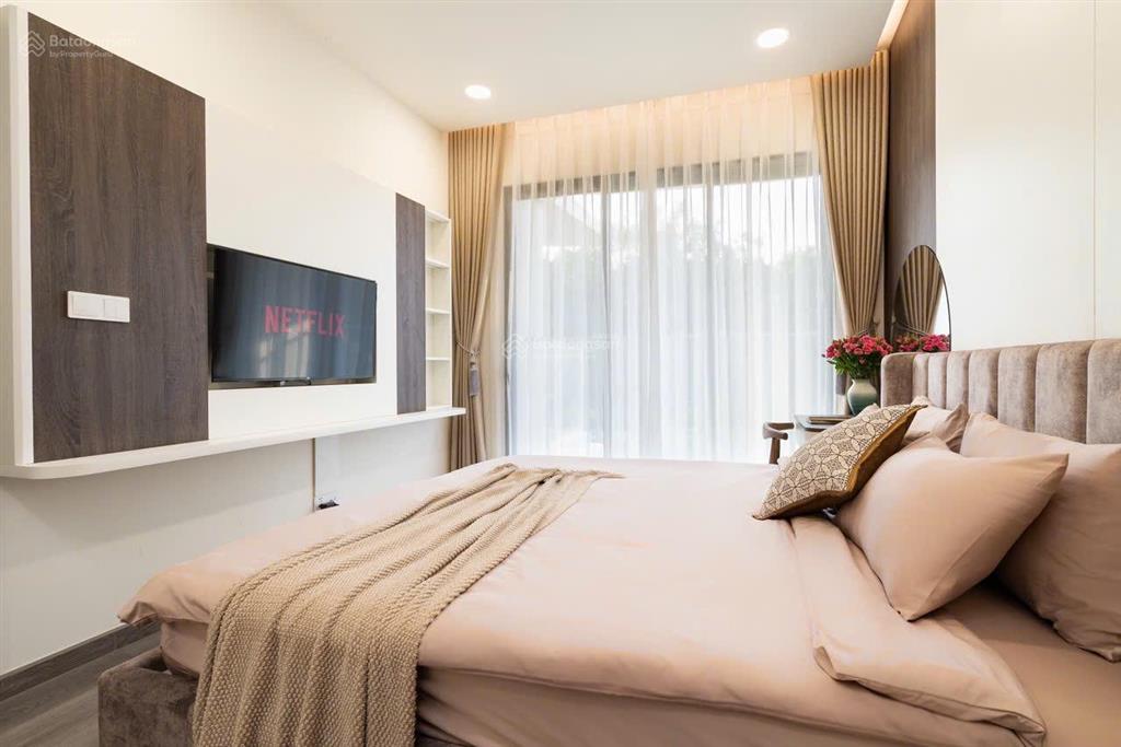 Căn hộ dịch vụ 2pn2wc diamond centery đầy đủ tiện nghi gần sân bay và aeon mall, celadon city