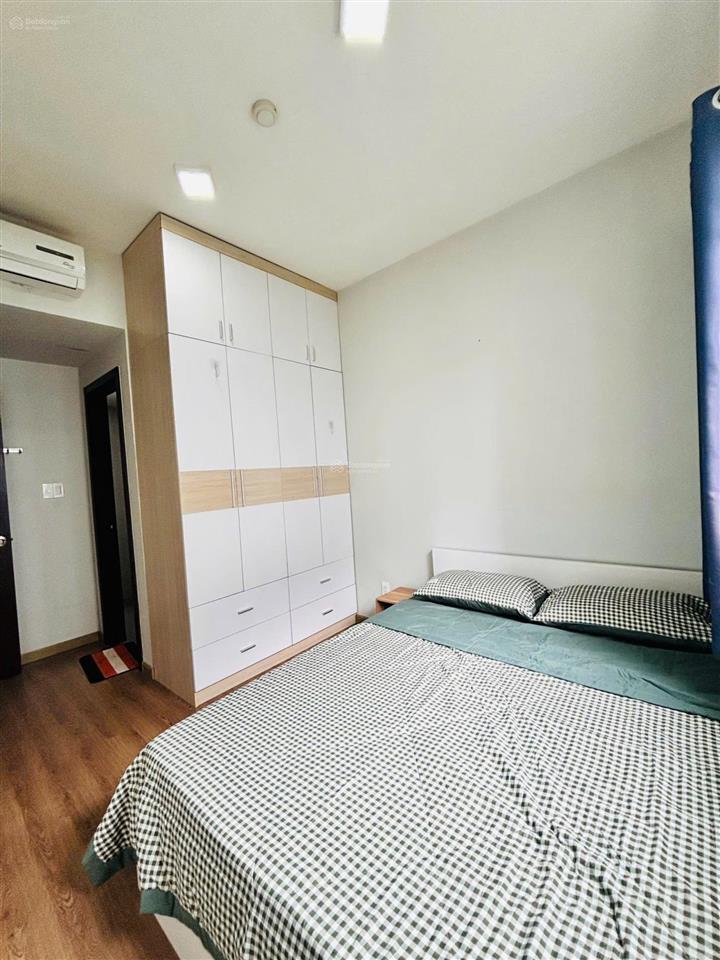 Căn hộ dịch vụ 3pn2wc đầy đủ nội thất gần sân bay tân sơn nhất và aeon mall celadon tân phú