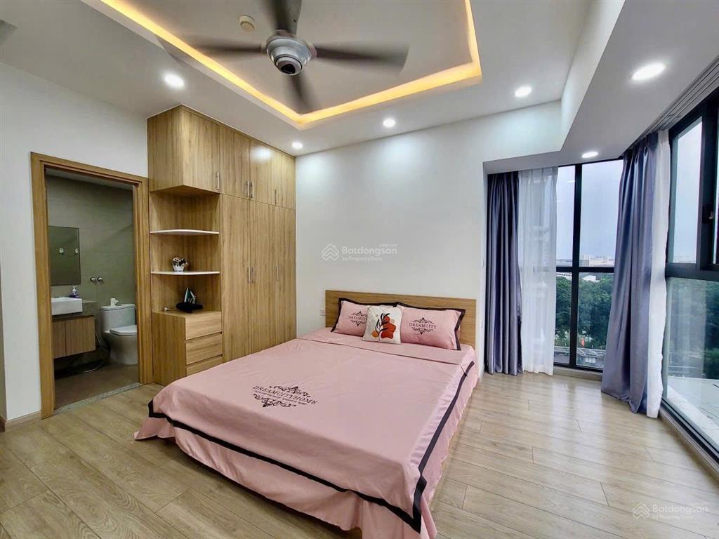 Cho thuê căn hộ dịch vụ ngắn hạn theo tháng ngày tuần... giá tốt tại celadon city