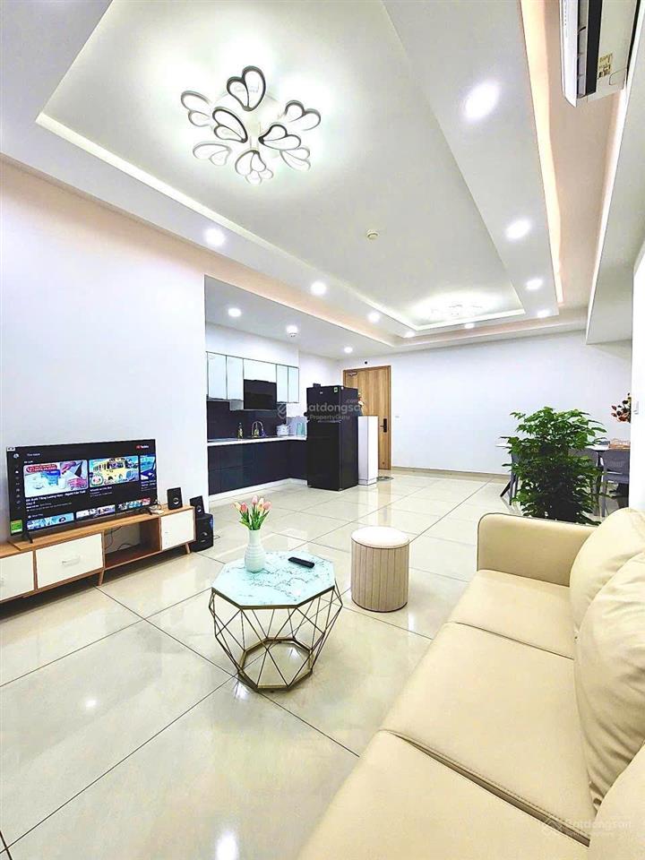 Cho thuê căn hộ dịch vụ ngắn hạn theo tháng ngày tuần... giá tốt tại celadon city