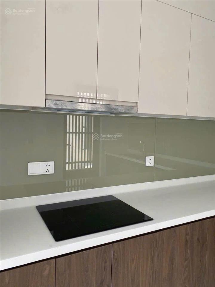 Cho thuê căn hộ dịch vụ 3pn 2wc 117m2 diamond alnata plus, celadon city, aeon mall