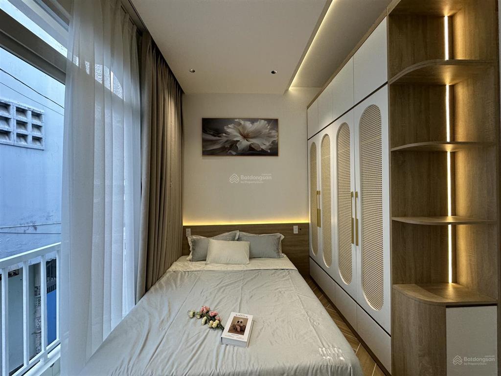 Bán nhà đẹp có gu,đường trần văn quang tân bình,50m2,4pn4wc, hẻm xe hơi,sổ hồng riêng, alo xem lun