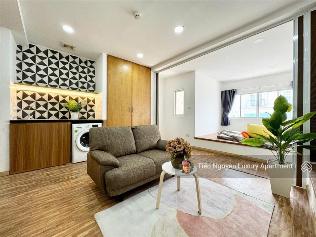 Căn hộ 1 phòng ngủ 40m2 ngay chợ tân định  gần đh ueh  công viên lê văn tám, tân định, quận 1