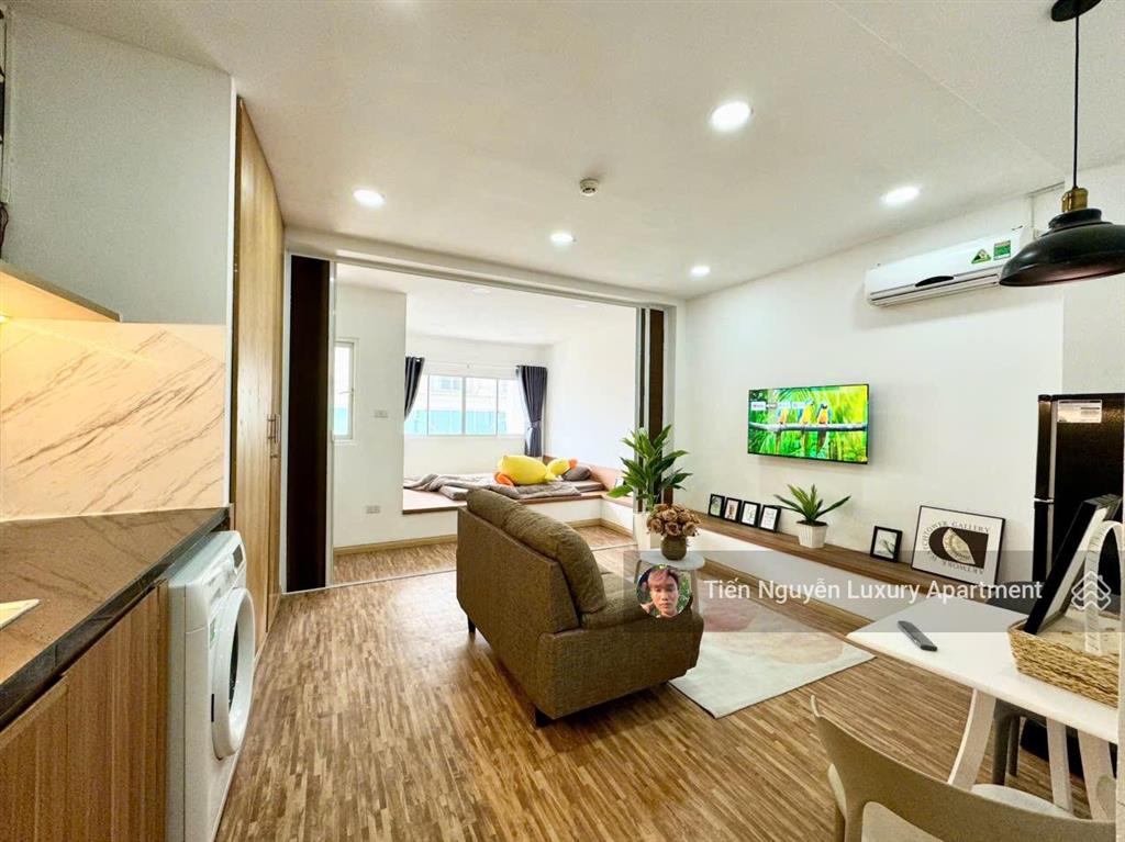 Căn hộ 1 phòng ngủ 40m2 ngay chợ tân định  gần đh ueh  công viên lê văn tám, tân định, quận 1