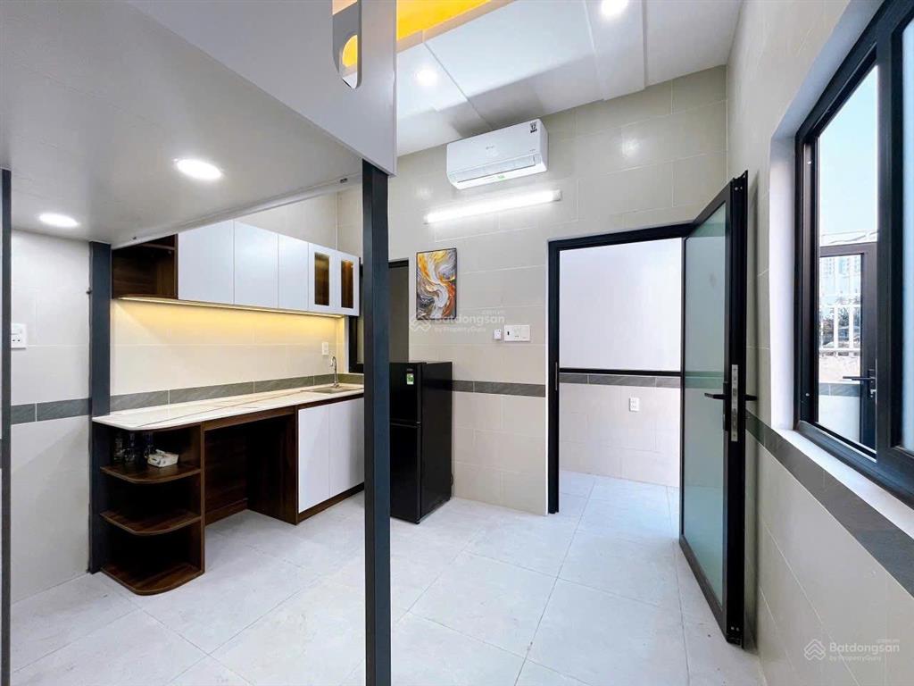 Khai trương chdv duplex ban công mới 100% ngay cầu kiệu  ngã tư phú nhuận  nguyễn văn trỗi