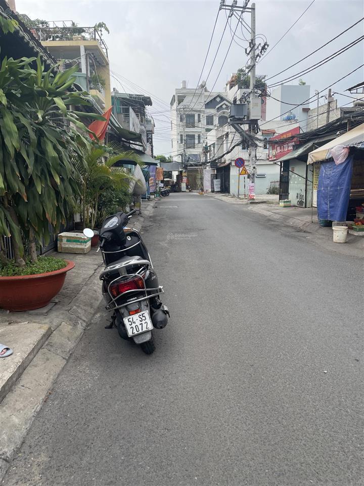 Cho thuê nhà mặt tiền kinh doanh đường số 48,sát phạm văn đồng