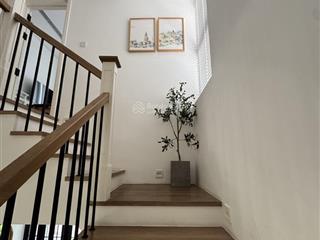 Bán biệt thự, villa đường số 10, cụm chung cư q2 thảo điền, 192.8m2, giá 89 tỷ, đã có sổ hồng