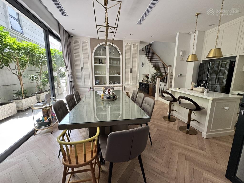 Bán biệt thự, villa đường số 10, cụm chung cư q2 thảo điền, 192.8m2, giá 89 tỷ, đã có sổ hồng