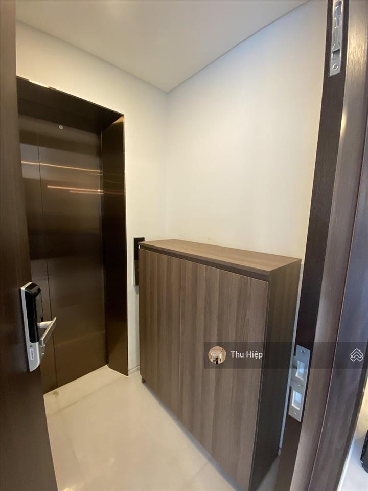 Bán nhanh căn hộ 1pn, ở serenity sky villa, 69.55m2, chỉ 157 tr/m2, thang máy riêng, giá siêu tốt
