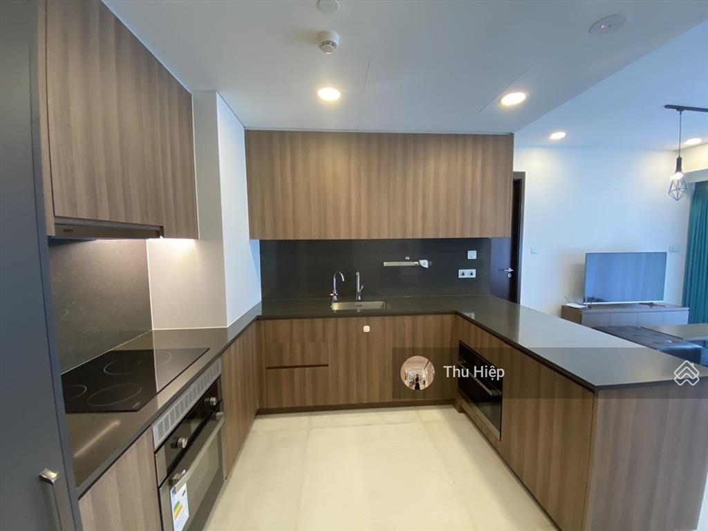 Bán nhanh căn hộ 1pn, ở serenity sky villa, 69.55m2, chỉ 157 tr/m2, thang máy riêng, giá siêu tốt