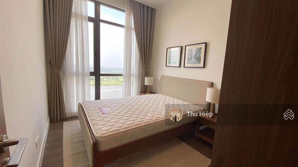 Cho thuê căn 3 phòng ngủ 119m2, the nassim, full nội thất, view sông, thang máy riêng