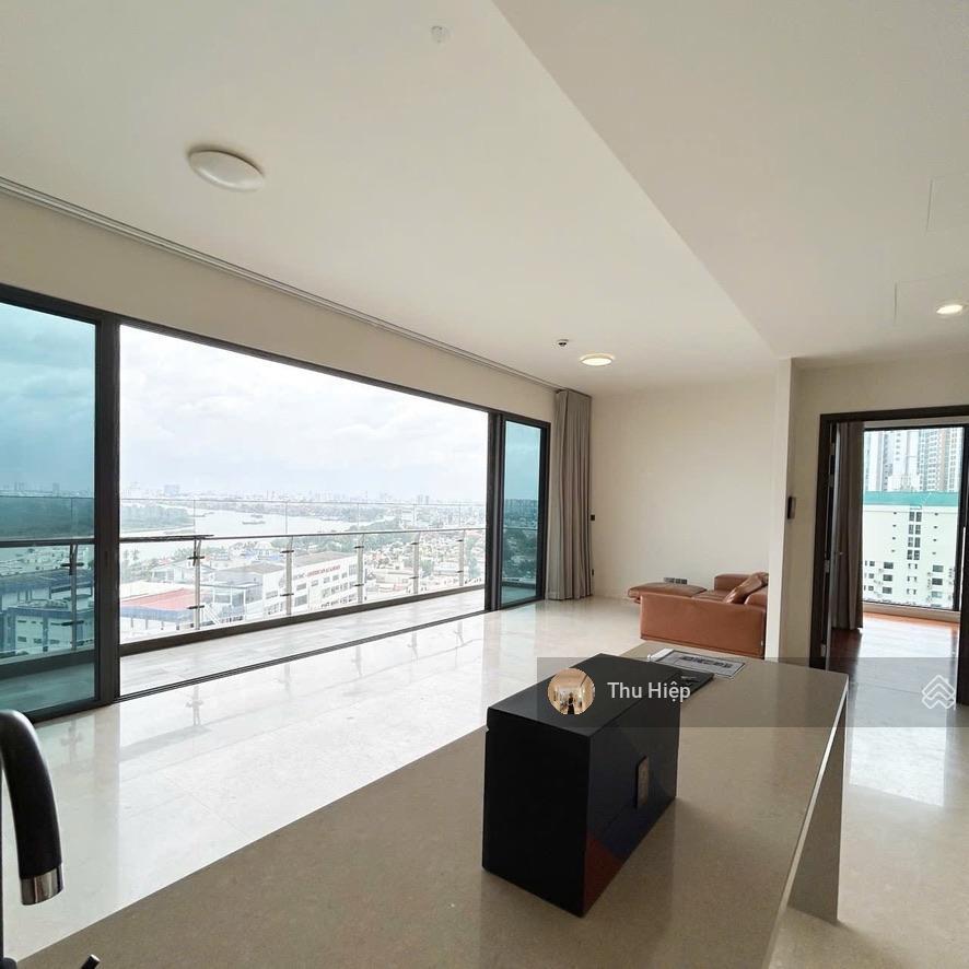 Cho thuê 4 phòng ngủ, q2 thảo điền, 181m2, thang máy riêng, view sông, 120 triệu net/ tháng
