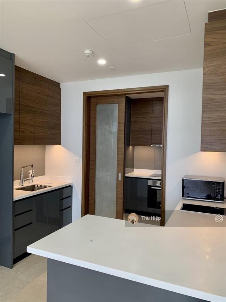 Bán căn hộ 4 phòng ngủ, the nassim, 153m2, thang máy riêng, view sông, spa, giá bán 33 tỷ all in