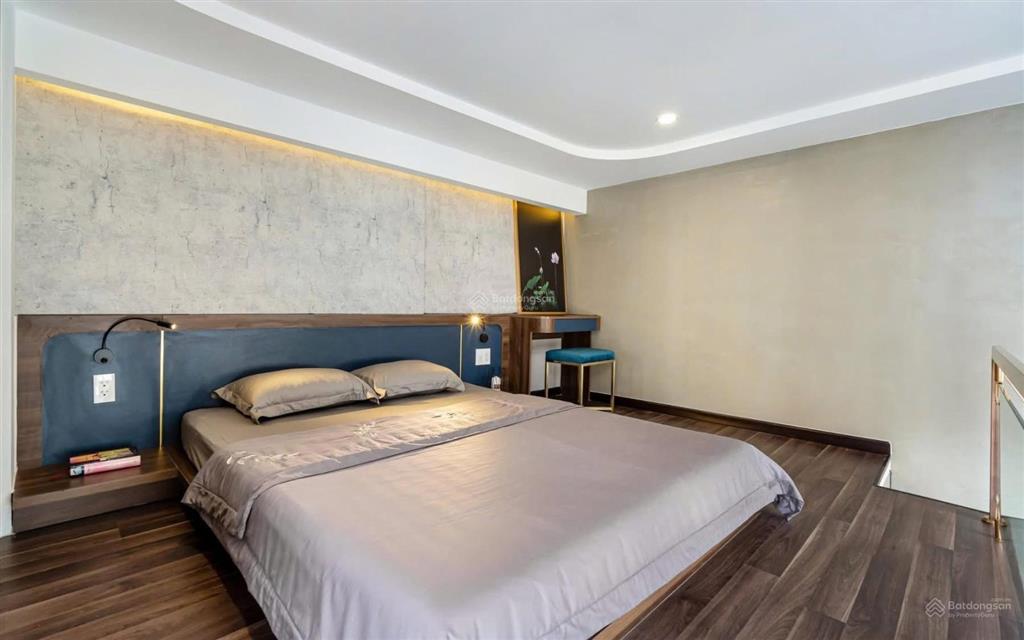 Cho thuê căn hộ duplex ban công view landmark  có hồ bơi  gym  giá chỉ 12 triệu
