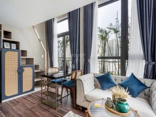 Cho thuê căn hộ duplex ban công view landmark  có hồ bơi  gym  giá chỉ 12 triệu