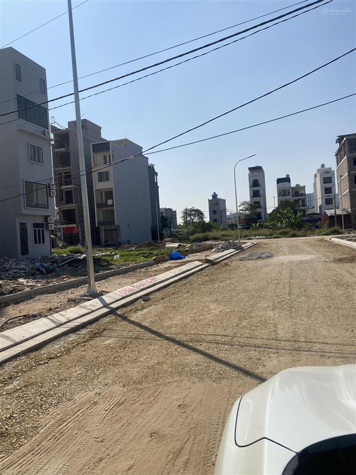 Bán 2 lô song sinh hoặc bán lẻ lô 20b lê hồng phong