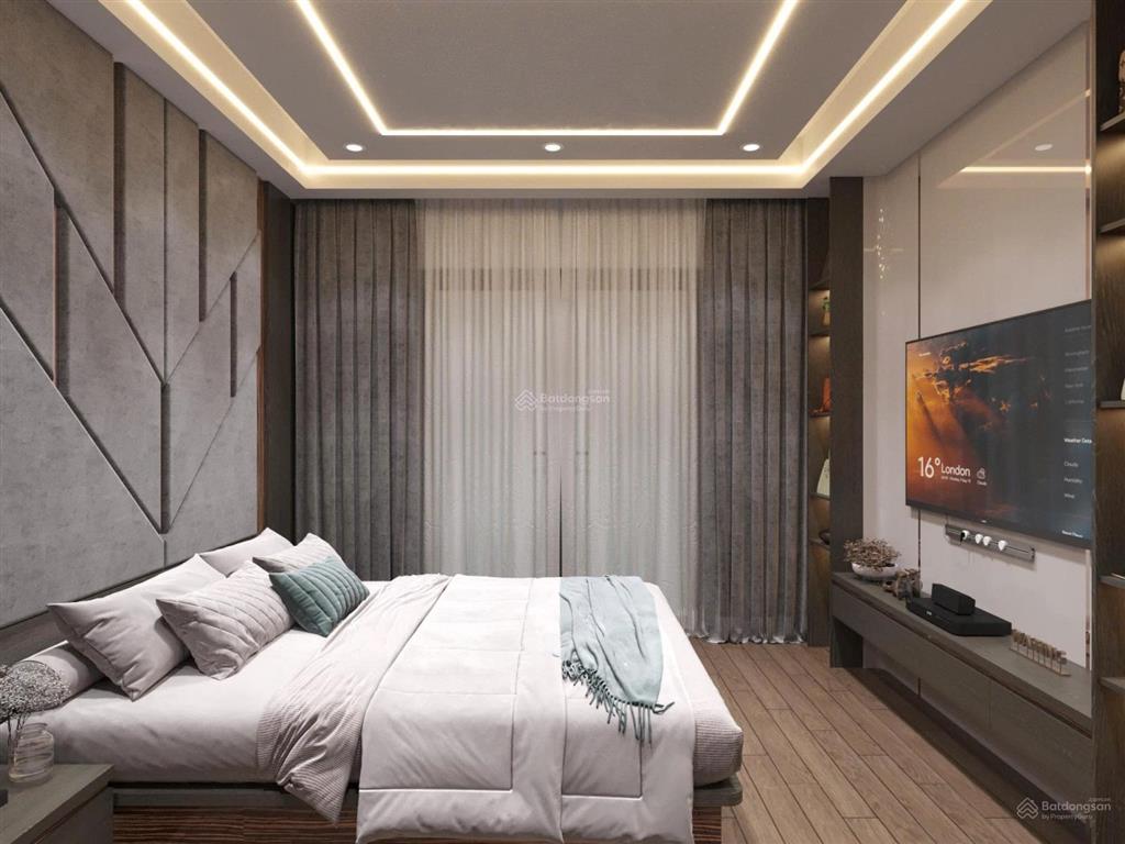 Hàng cực hiếm có thang máy căn góc giáp mặt đường hồ sen  lê chân chỉ hơn 6 tỷ