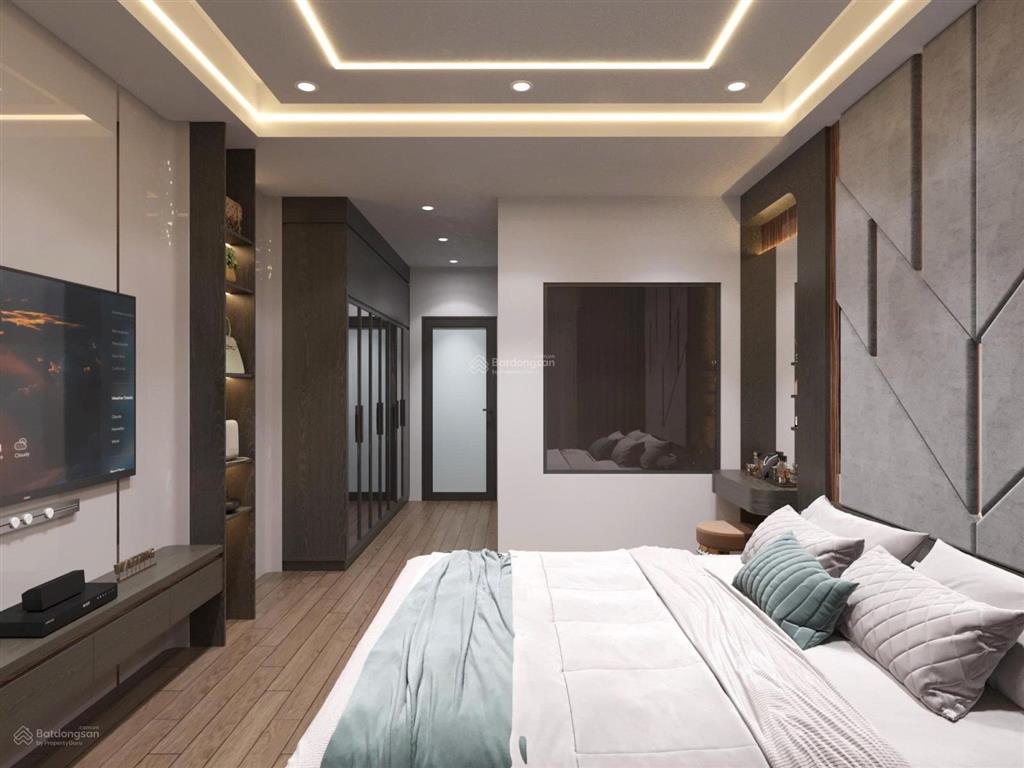 Hàng cực hiếm có thang máy căn góc giáp mặt đường hồ sen  lê chân chỉ hơn 6 tỷ