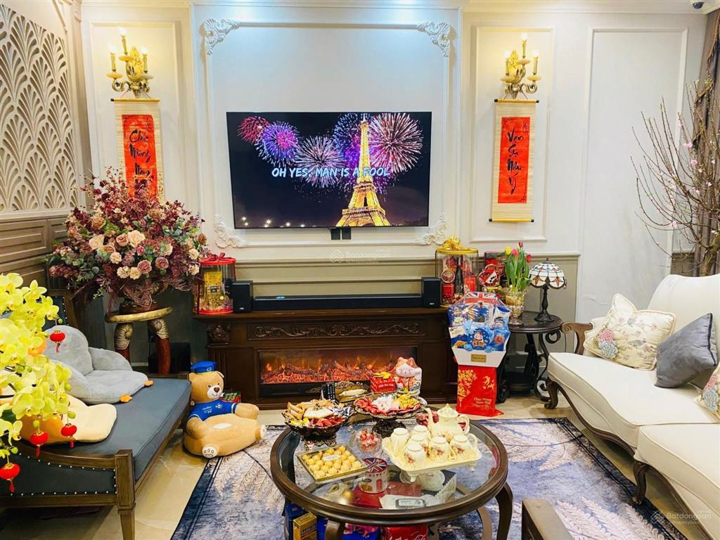 Bán nhà vinmarina hoàn thiện full nội thất,view công viên hồ nước khu đóng