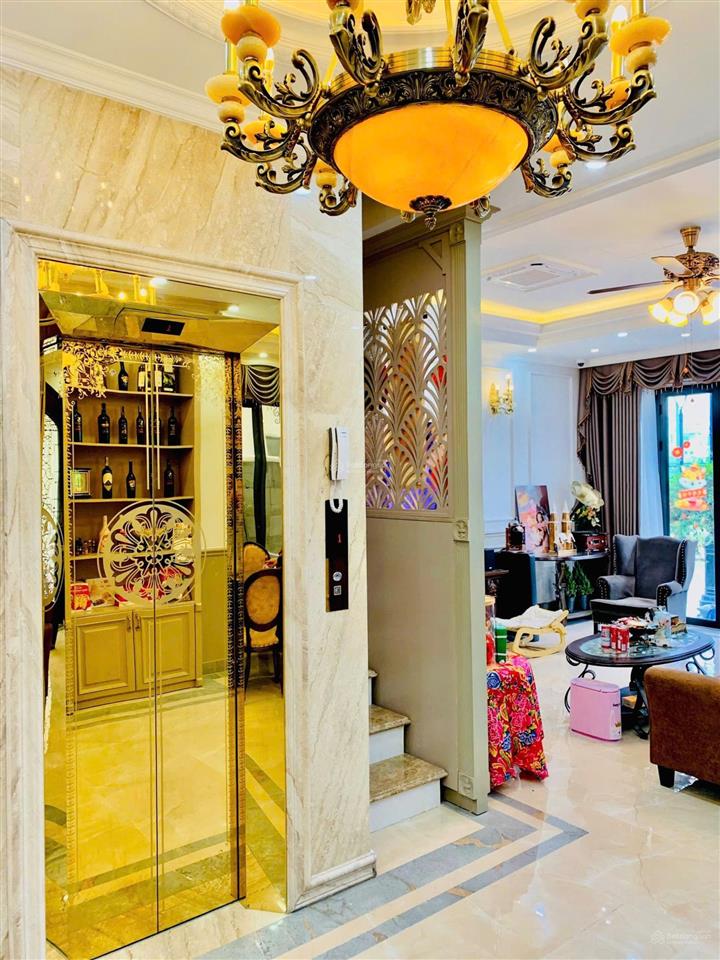 Bán nhà vinmarina hoàn thiện full nội thất,view công viên hồ nước khu đóng